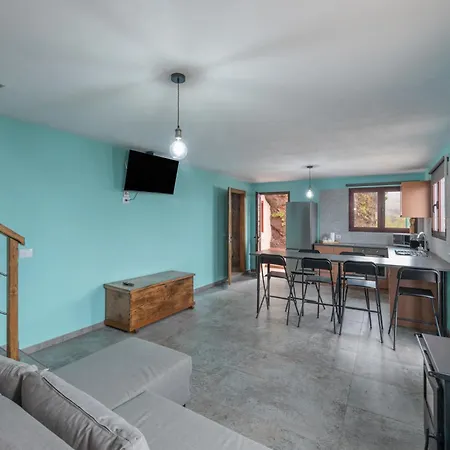 Casa Efren بيت للعطل *